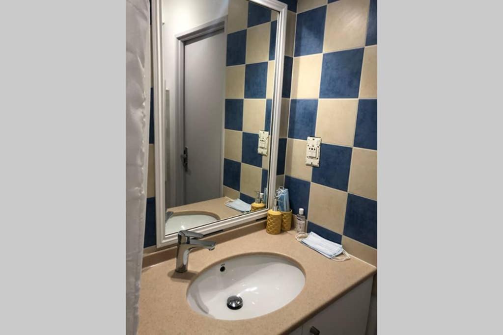 Studio Port De Hyeres Proche Des Plages エクステリア 写真